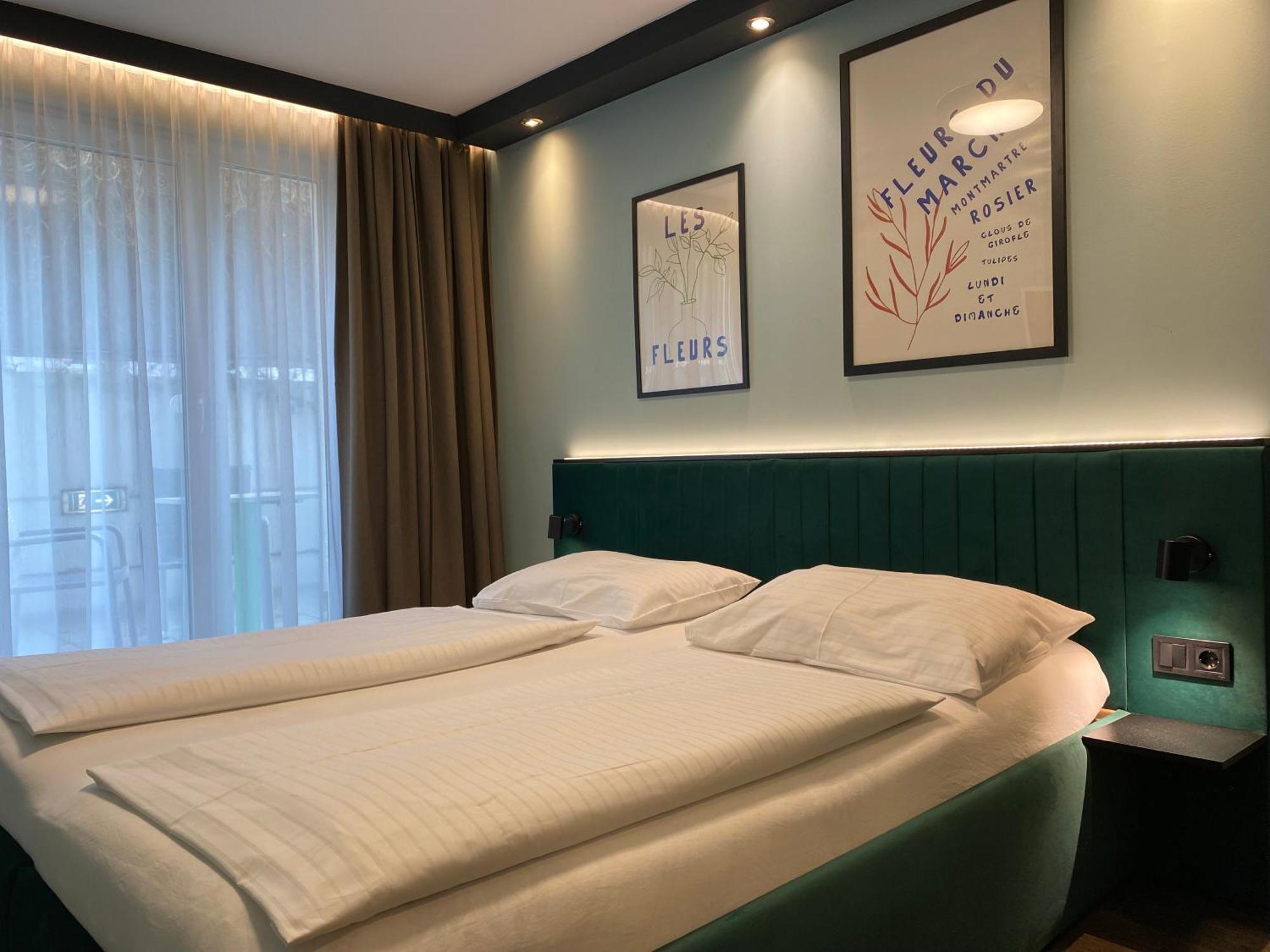 Design & Budget Hotel Wien Schoenbrunn Εξωτερικό φωτογραφία