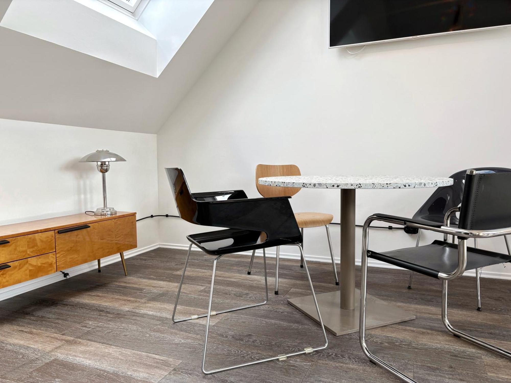Design & Budget Hotel Wien Schoenbrunn Εξωτερικό φωτογραφία