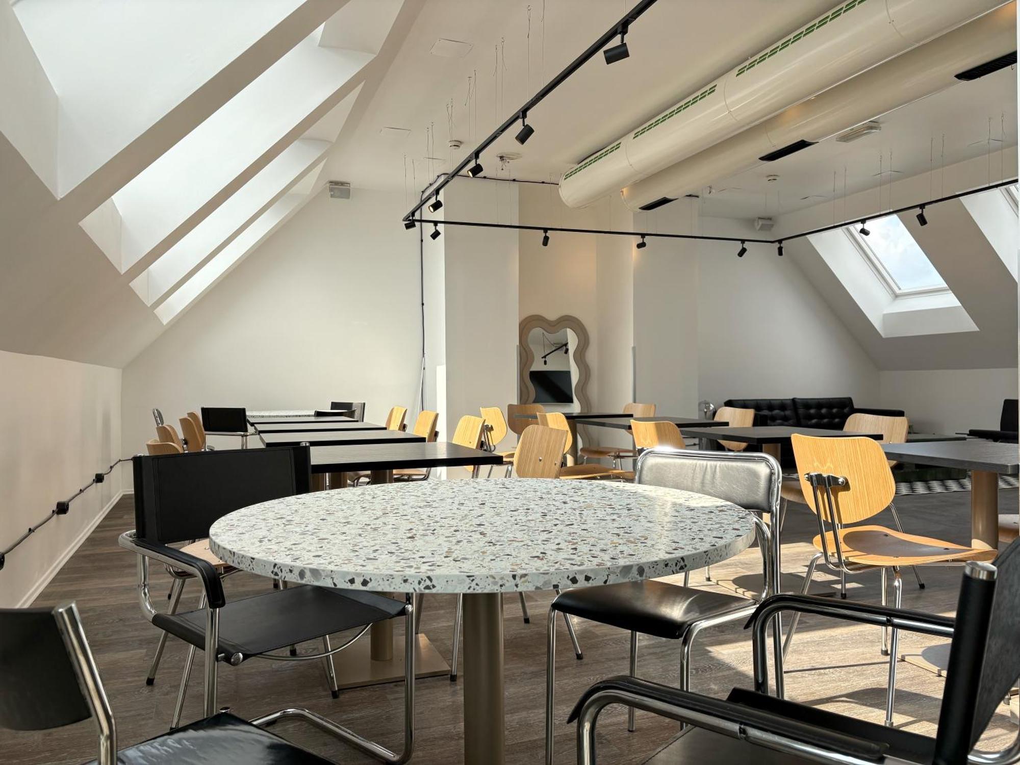 Design & Budget Hotel Wien Schoenbrunn Εξωτερικό φωτογραφία