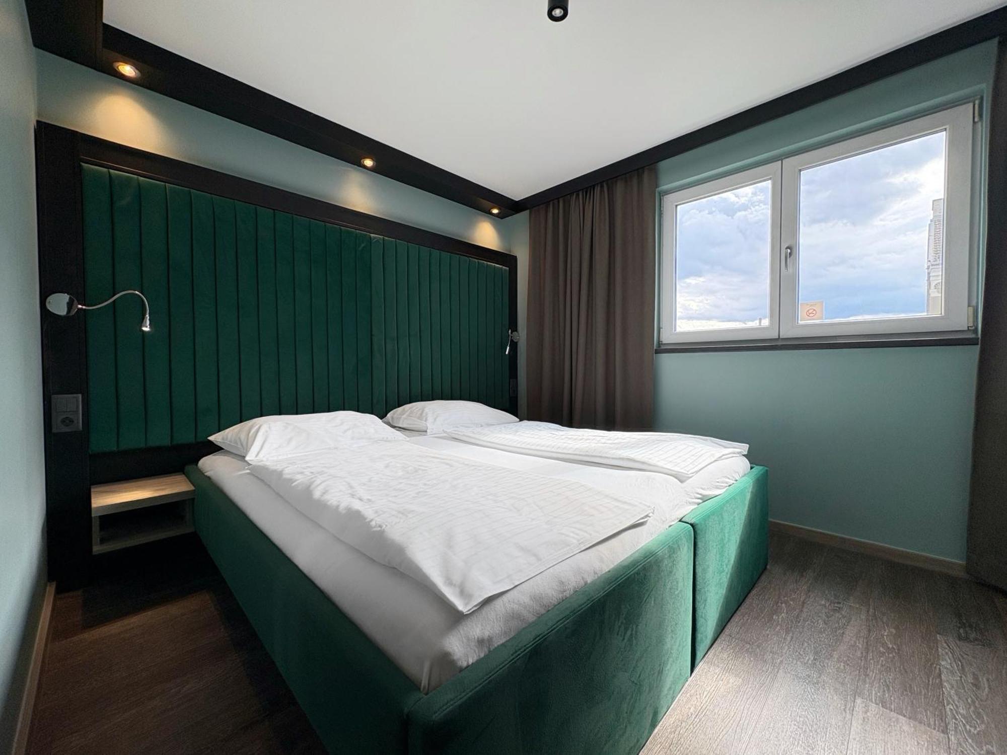 Design & Budget Hotel Wien Schoenbrunn Εξωτερικό φωτογραφία